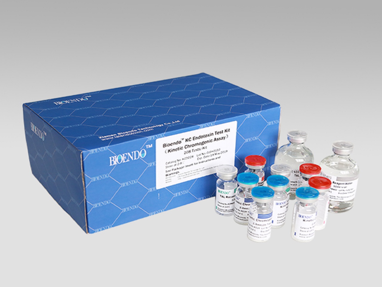 Kits para a proba TAL mediante o método cromoxénico cinético
